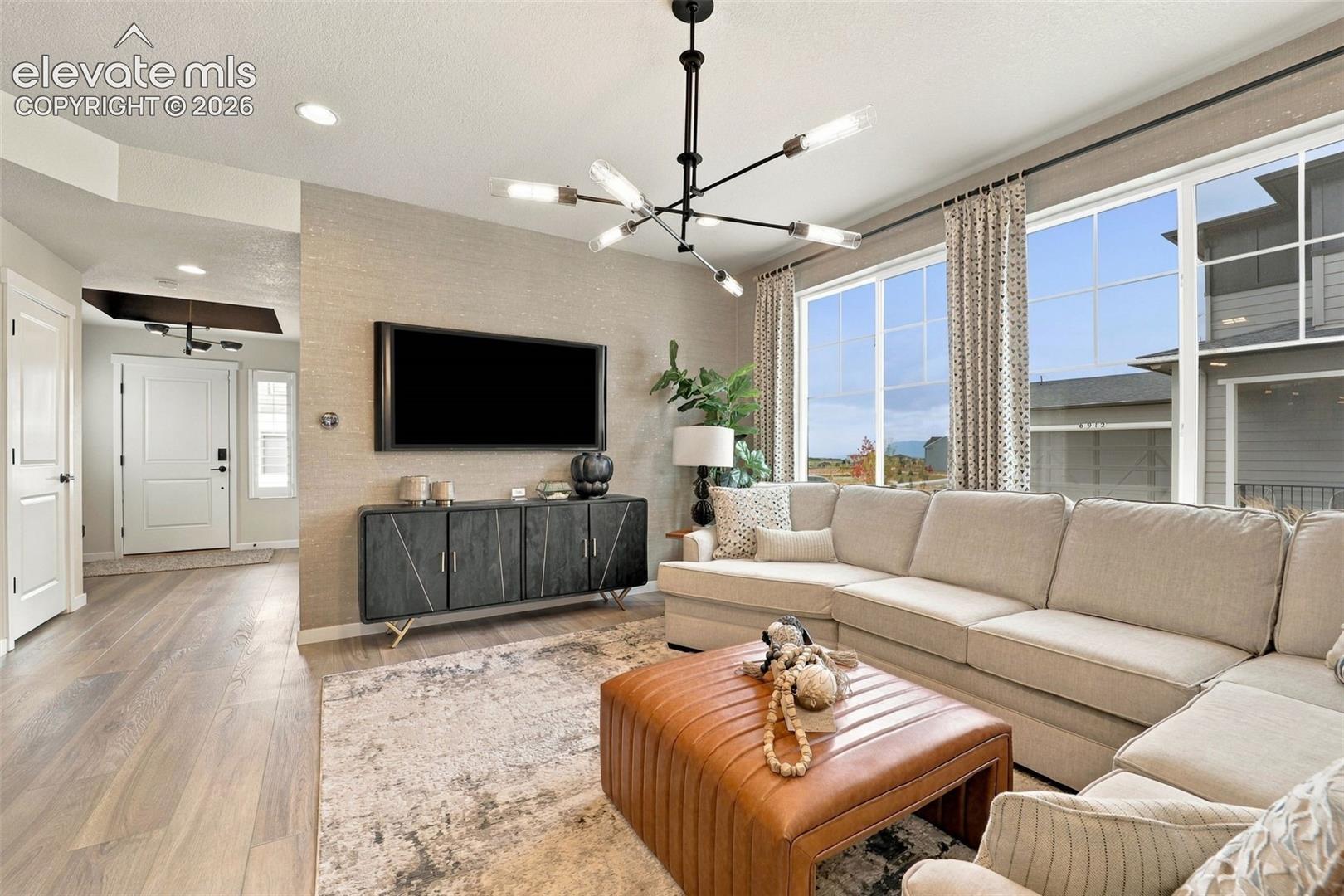 Listing photo 14 for 6954 Knapp Drive