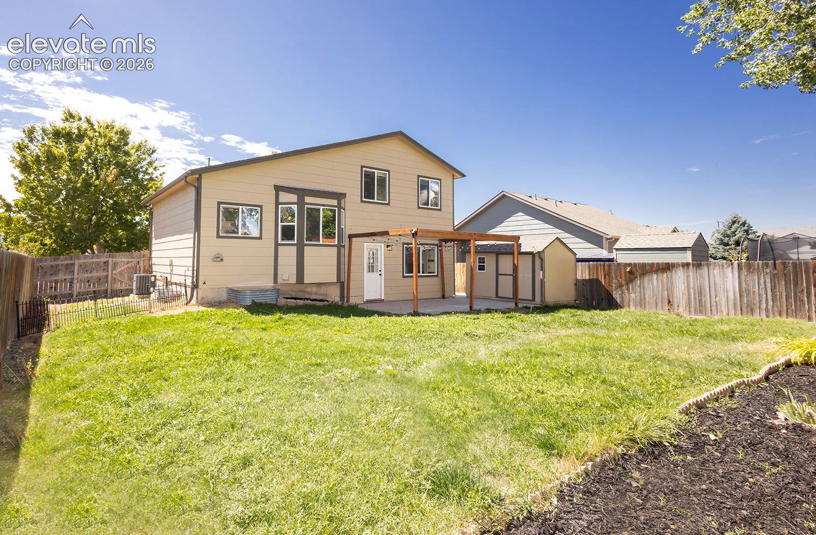 Listing photo 29 for 11136 Berry Farm Road