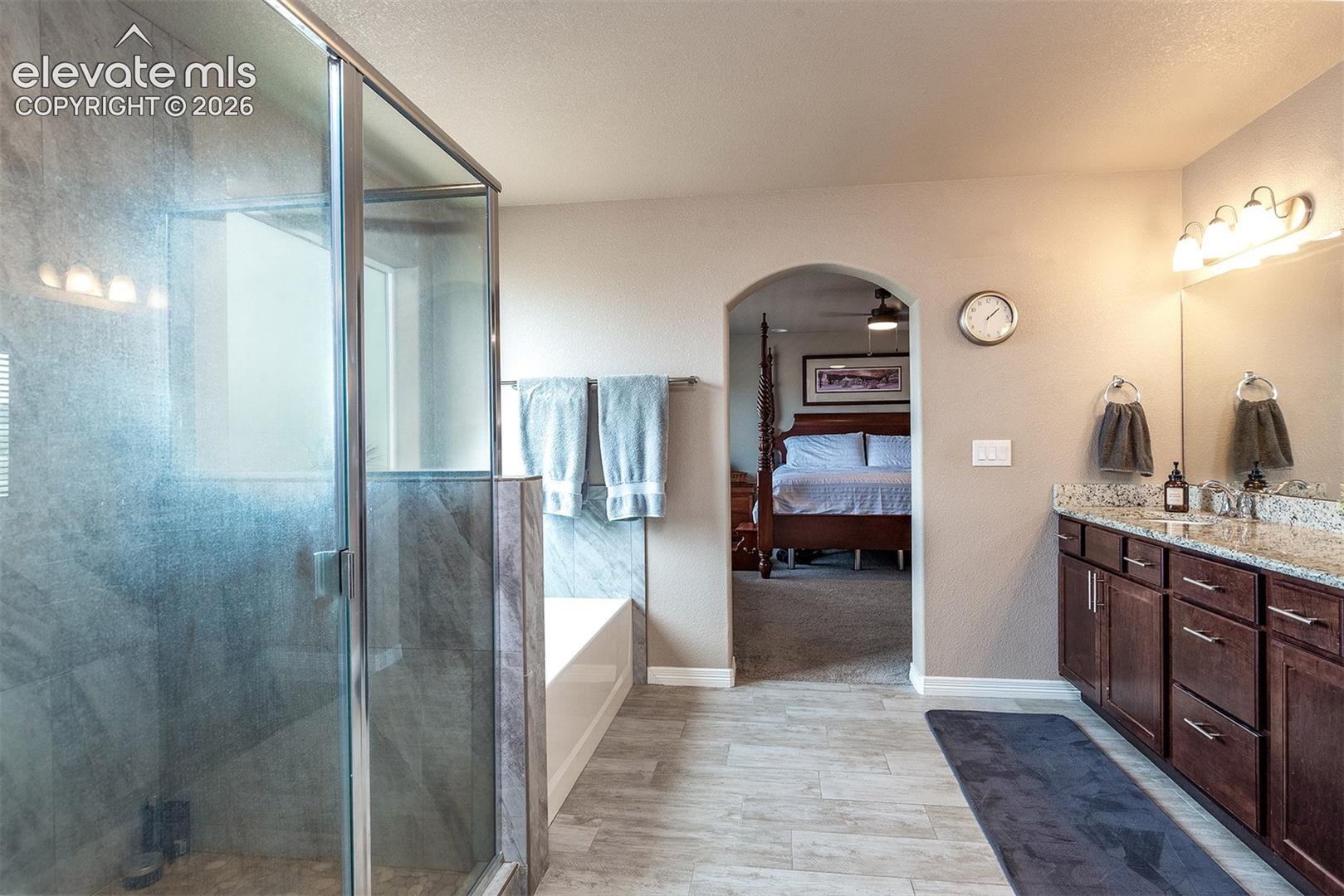 Listing photo 27 for 9652 Emerald Vista Drive