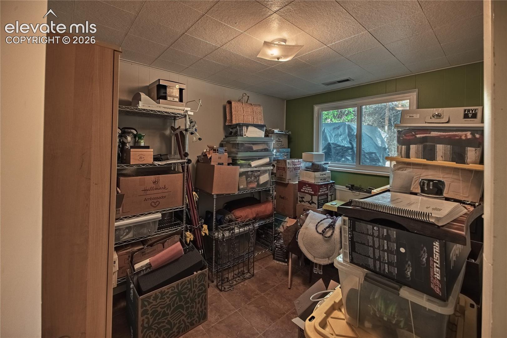 Listing photo 26 for 2512 E La Salle Street