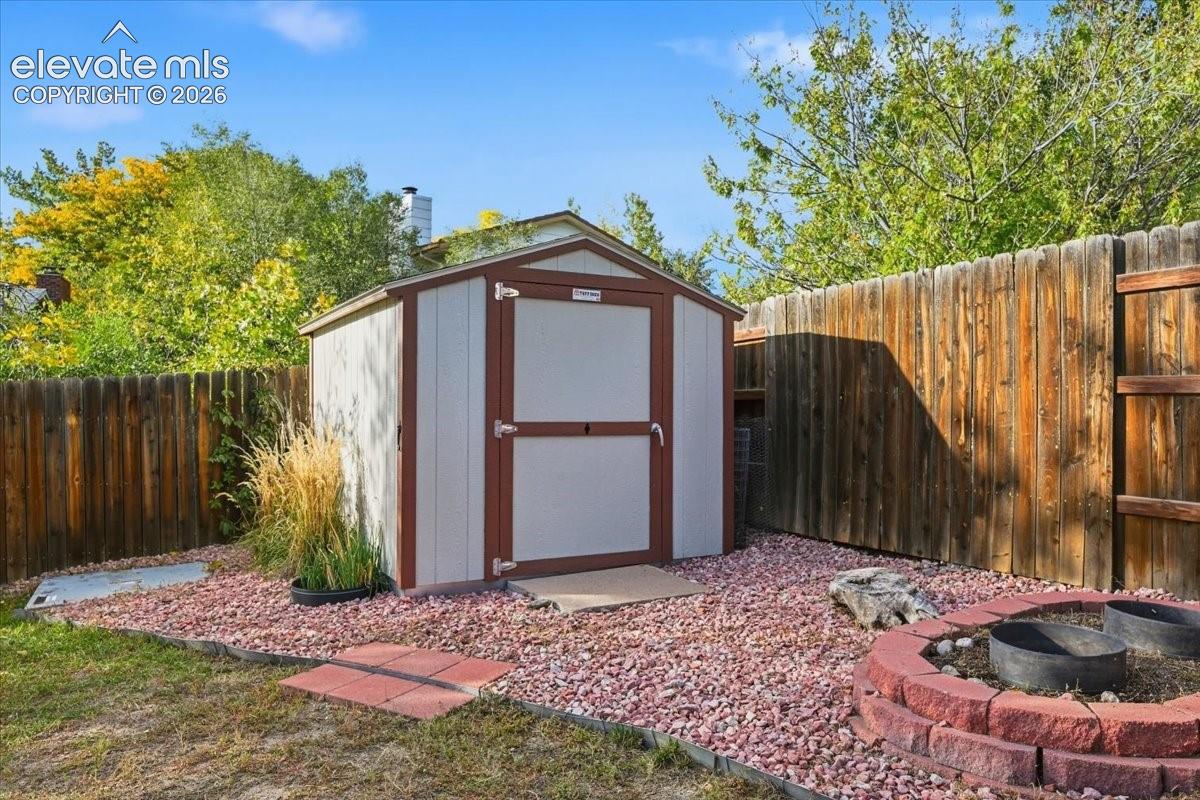Listing photo 23 for 5346 Galena Drive