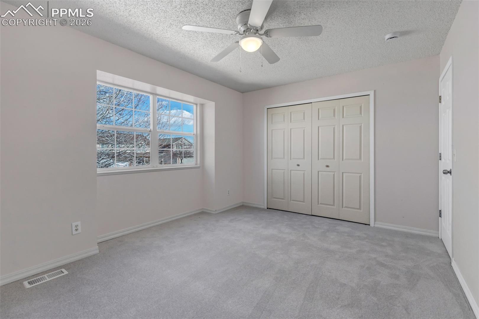 Listing photo 24 for 2375 Lisa Drive