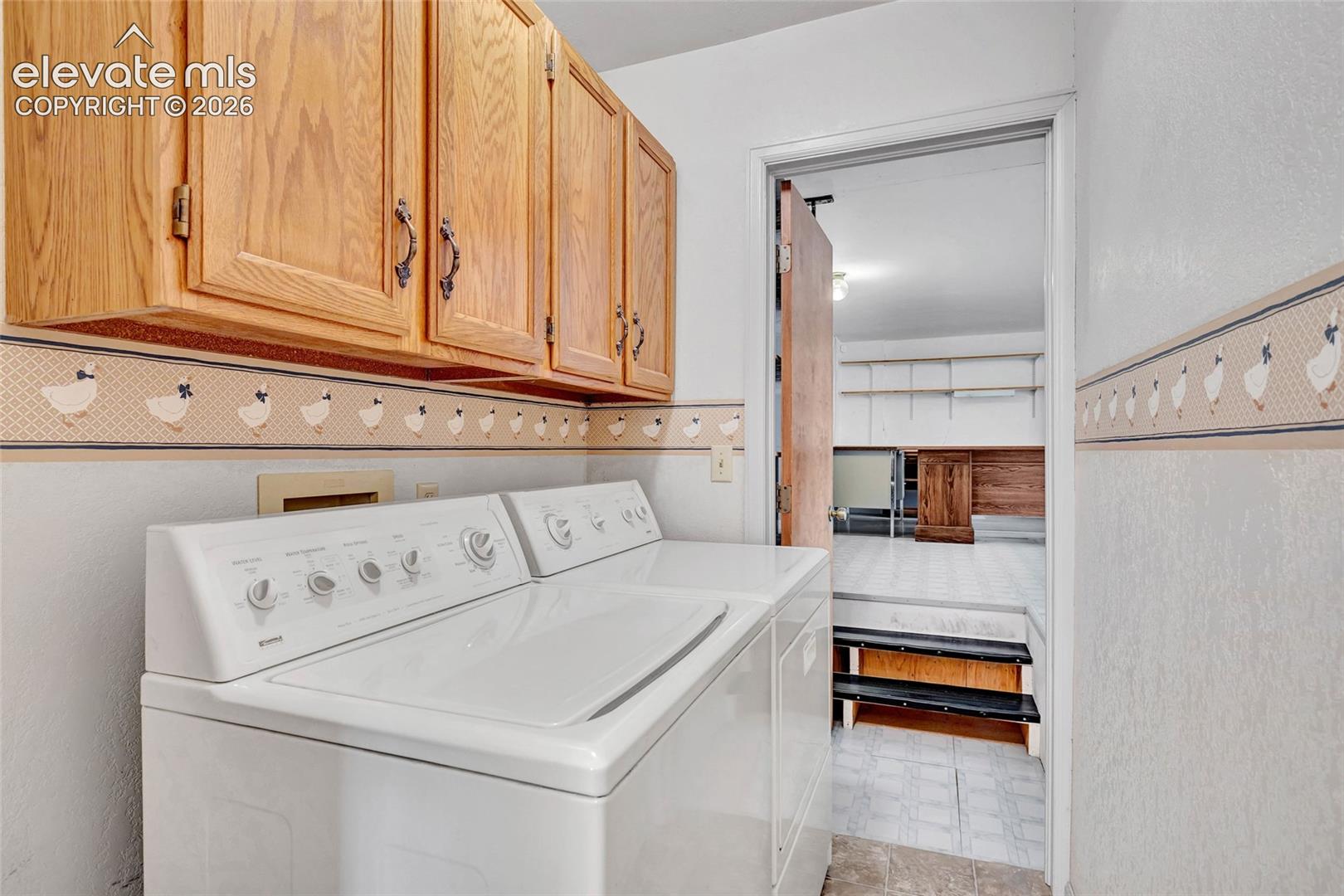Listing photo 18 for 1405 Vondelpark Drive