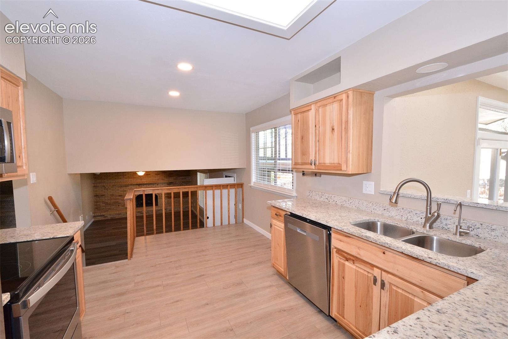 5020 Barcelona Way, photo 12