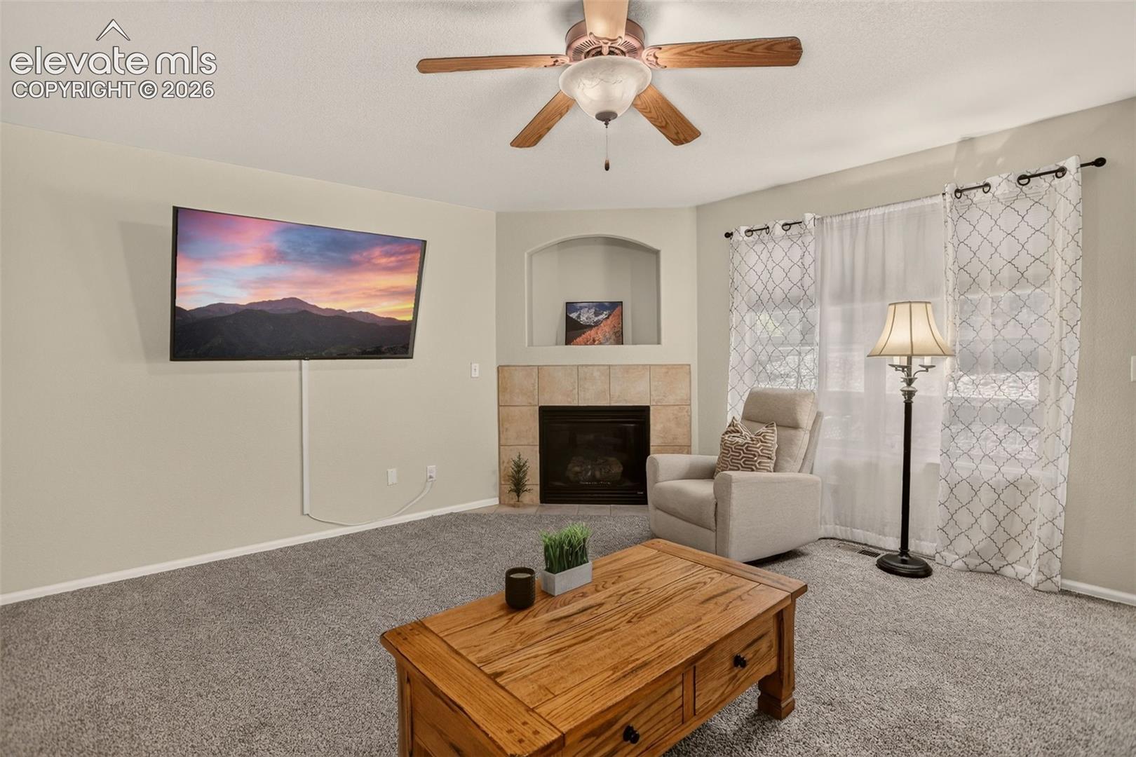 Listing photo 14 for 3782 Homestead Ridge Heights