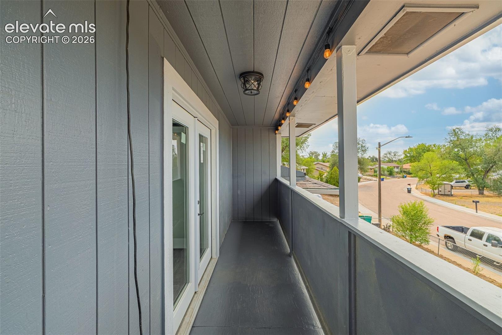 Listing photo 34 for 1375 Bonita Drive