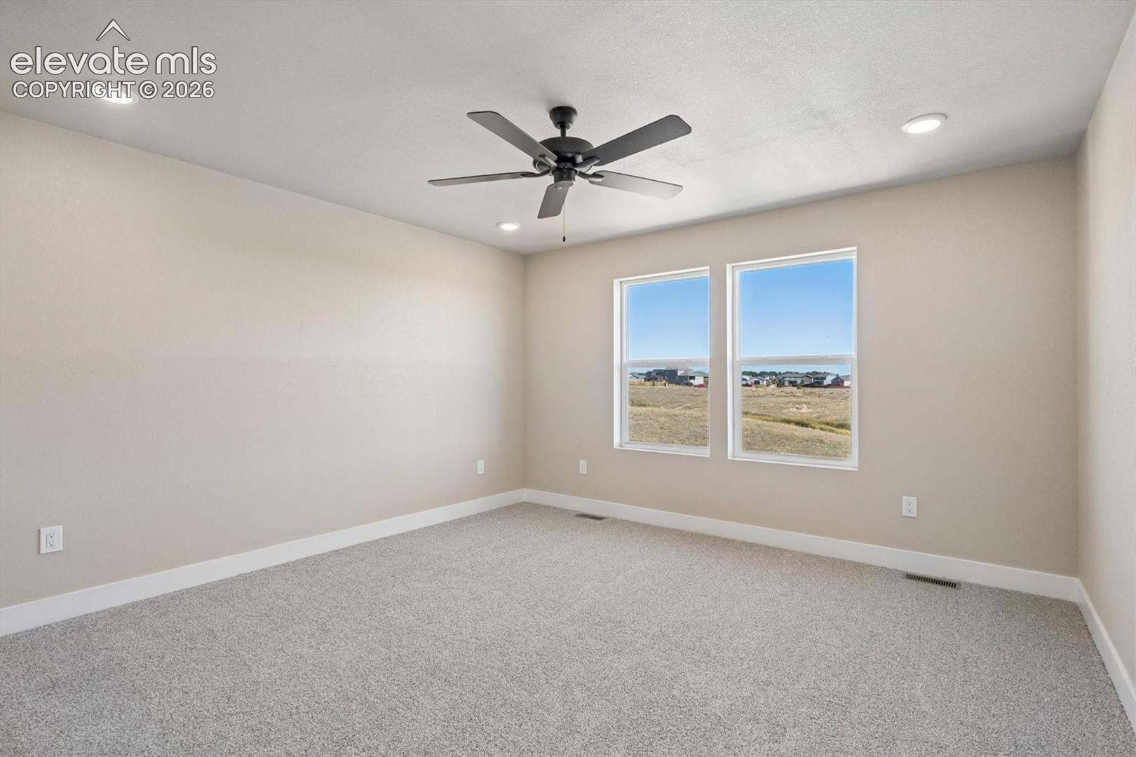 Listing photo 21 for 7931 Grey Bark Way
