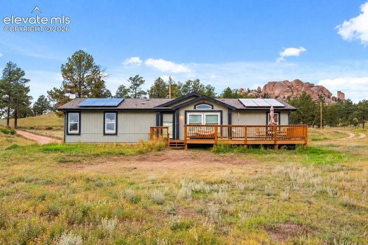 464 Hackamore Drive — listing photo
