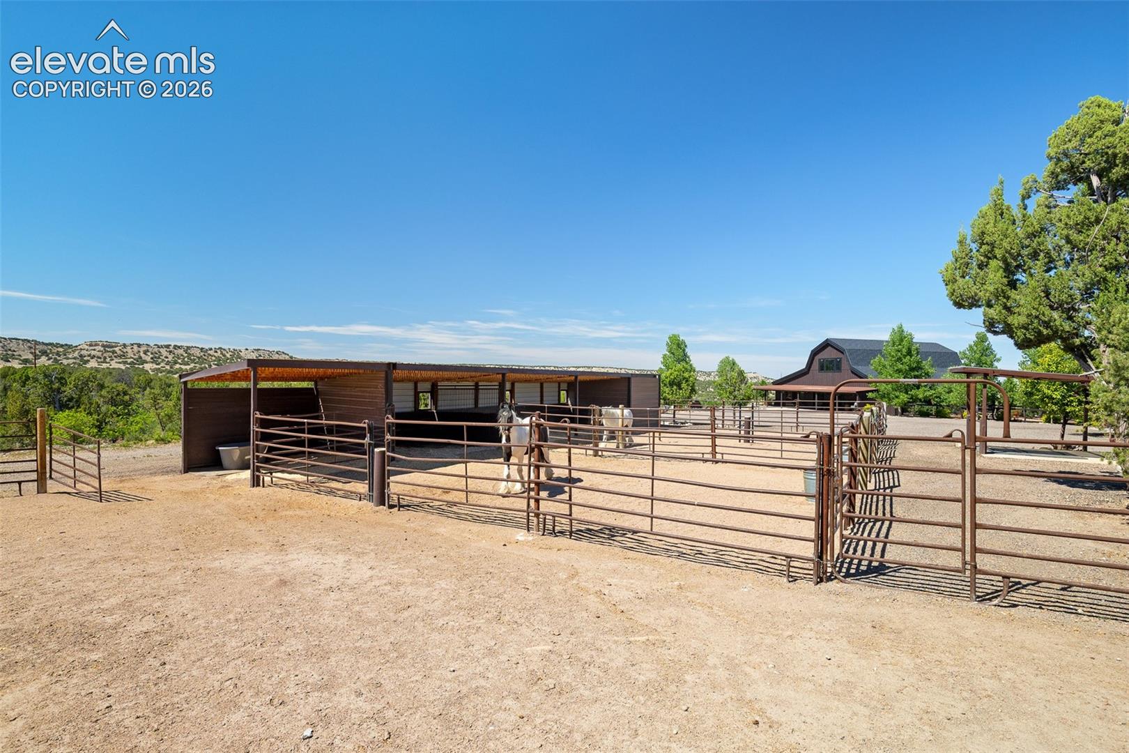 Listing photo 37 for 7445 Pinon Heights NA