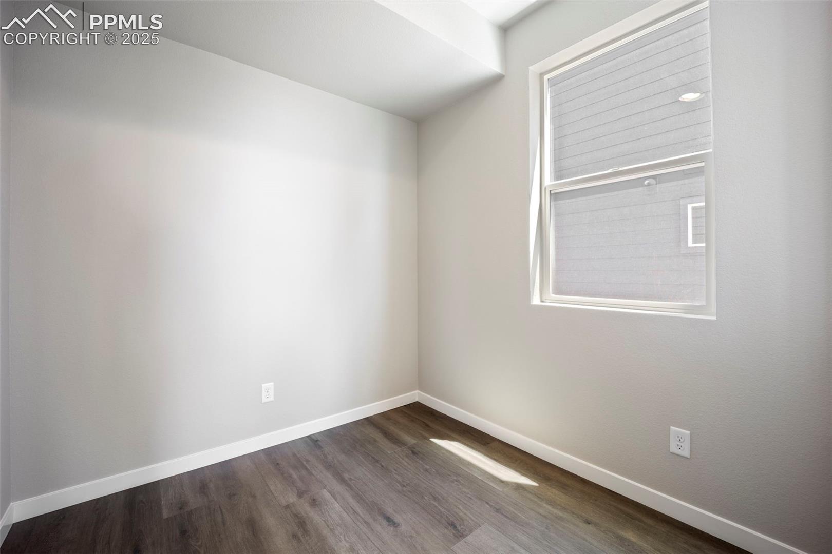 9258 Kurie Mine Lane, photo 13