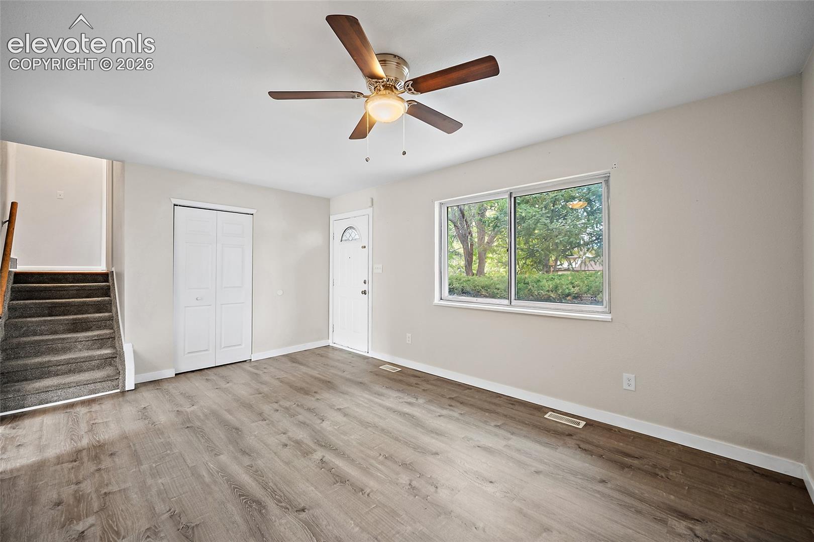 1021 De La Vista Place, photo 8