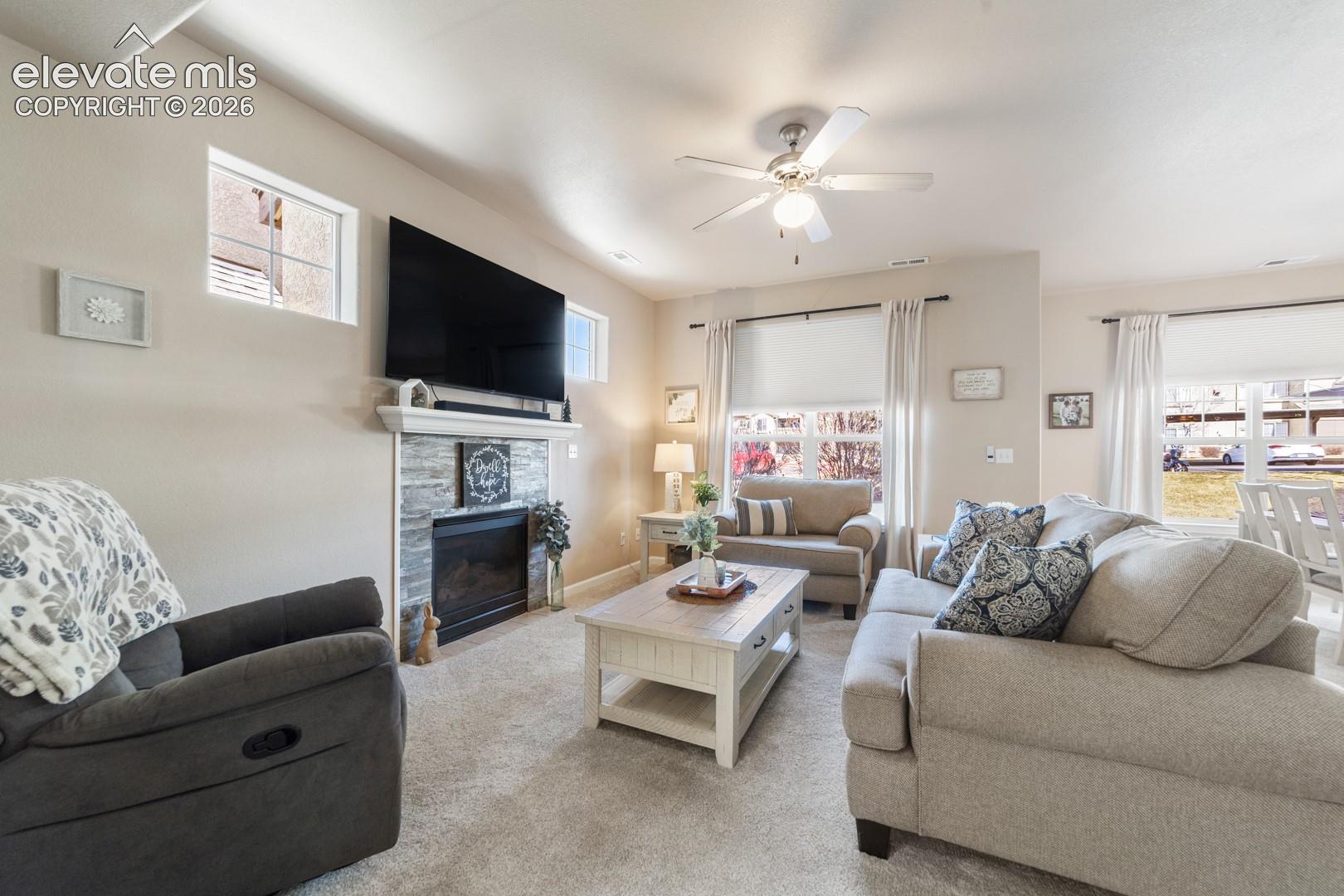 Listing photo 4 for 4319 Alder Springs View