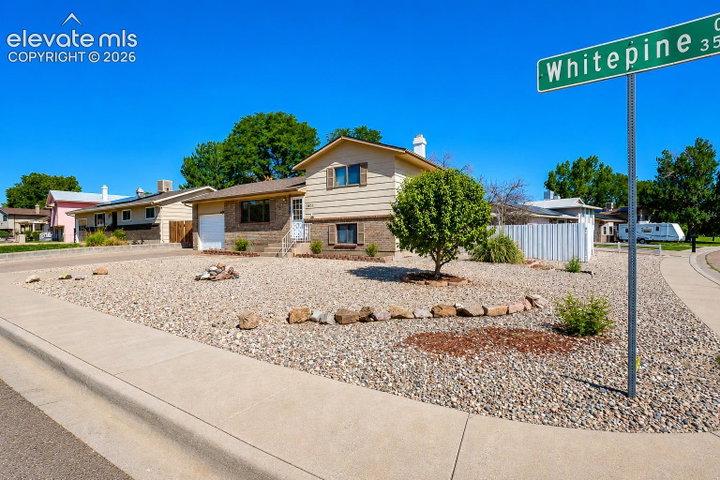 3501 White Pine Court — listing photo
