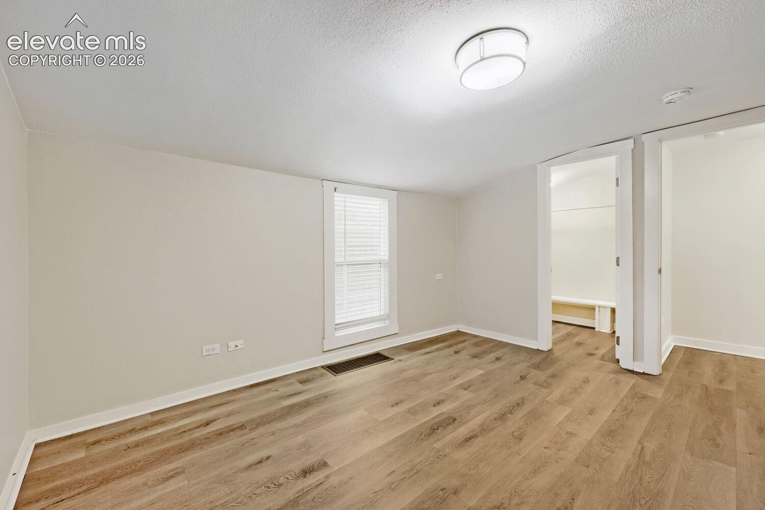 Listing photo 18 for 1112 2nd Street