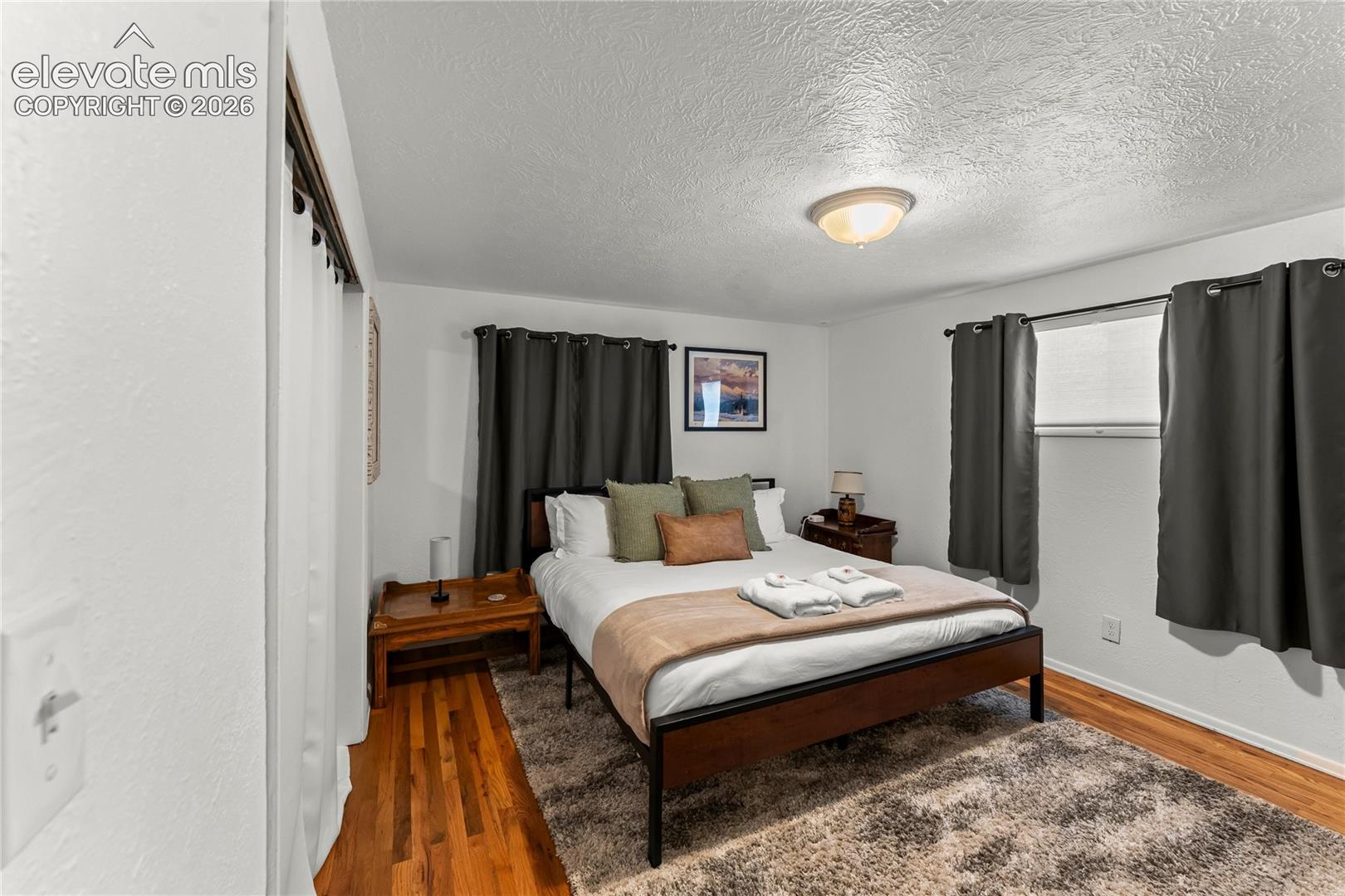 Listing photo 27 for 2706 W Pikes Peak Avenue