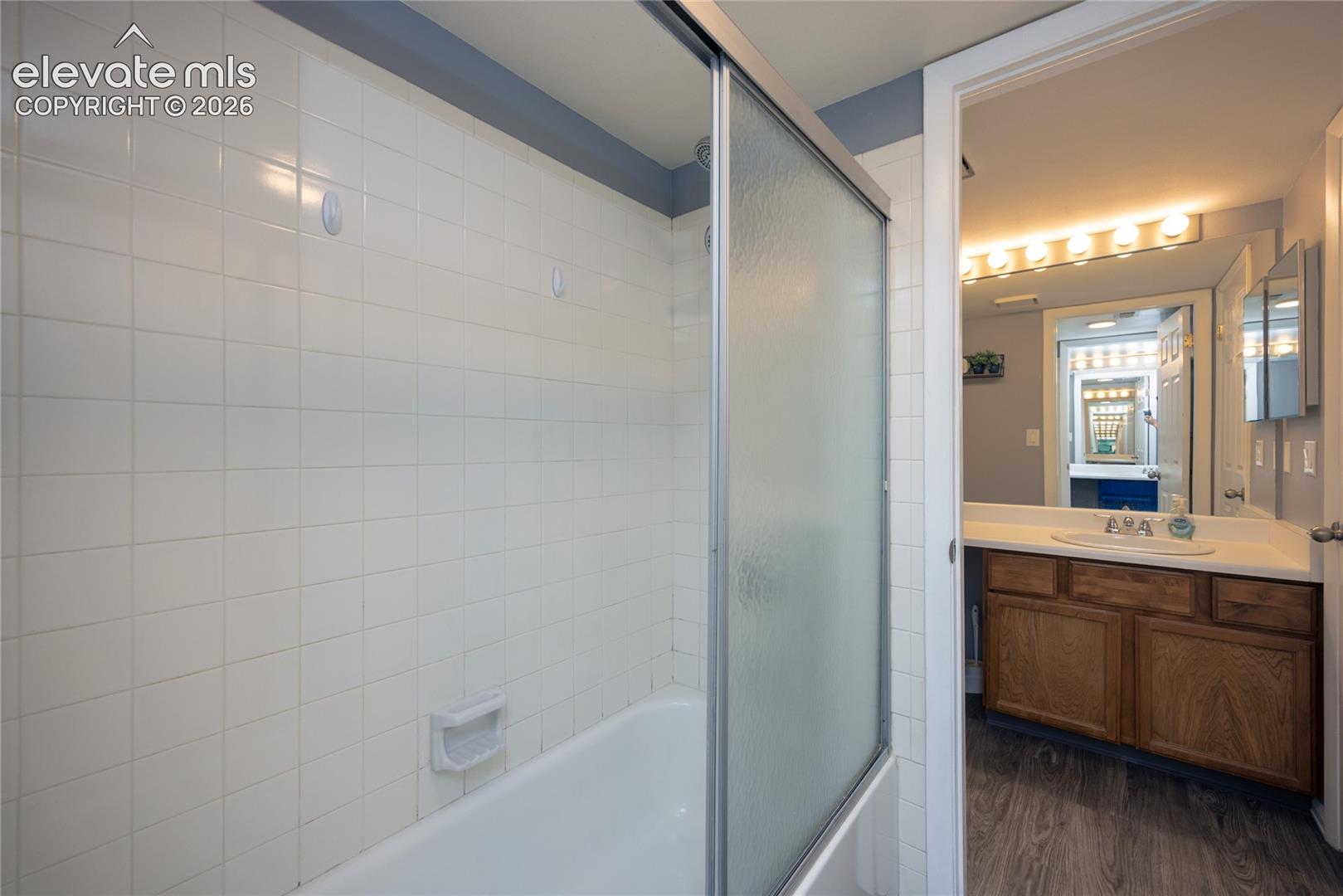 140 Rockrimmon Boulevard, photo 10