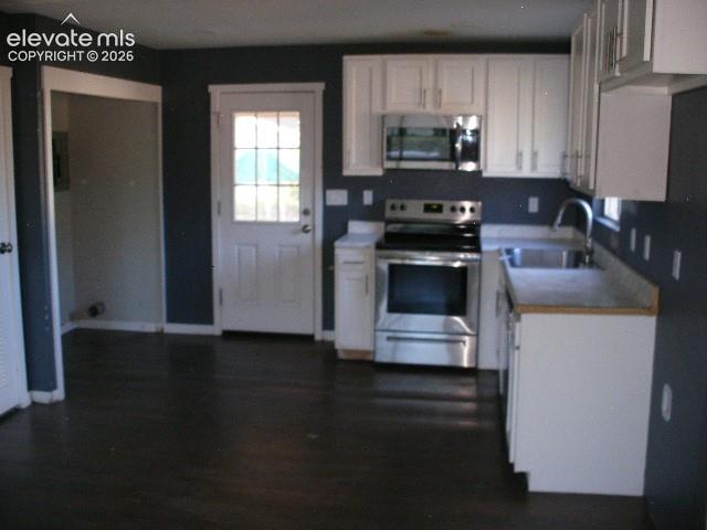 Listing photo 16 for 1140 Florence Avenue