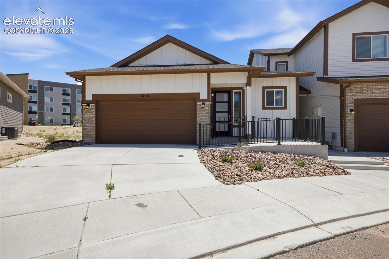 Listing photo 6 for 7650 Almond Wood Loop