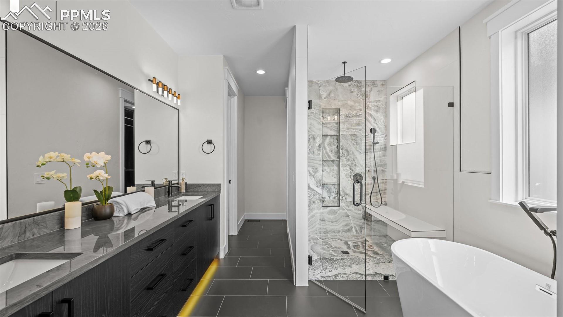 Listing photo 24 for 11619 Rambling Road
