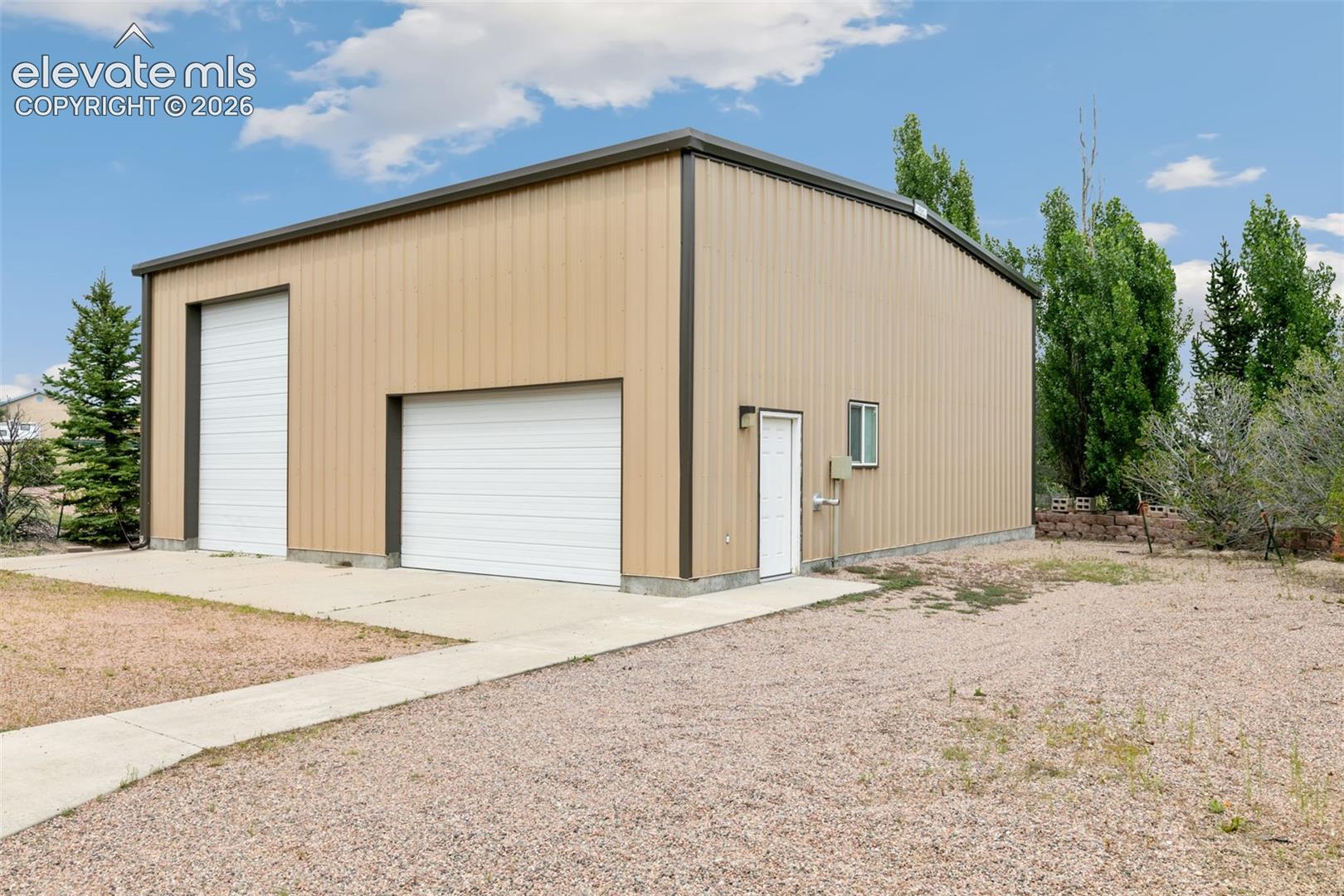 Listing photo 27 for 11689 Allendale Drive