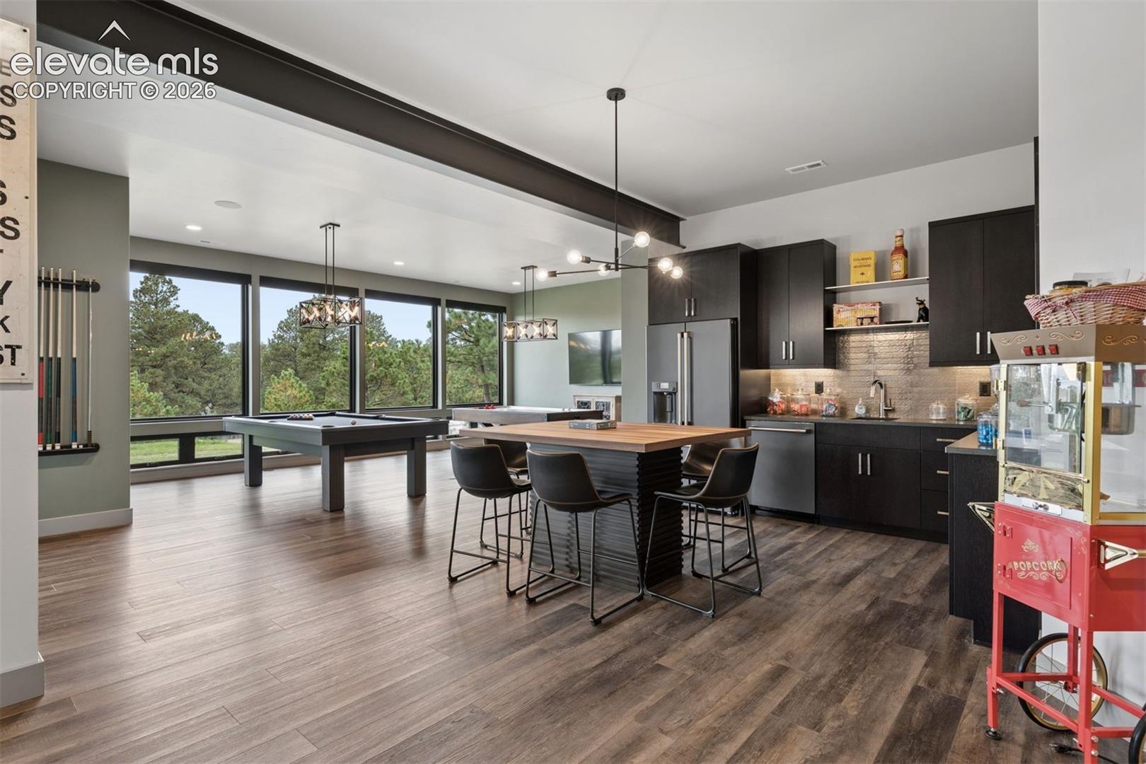 Listing photo 37 for 4915 Old Stagecoach Road