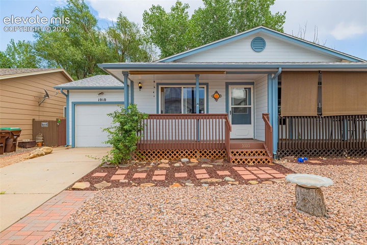 1010 Grinde Drive — listing photo