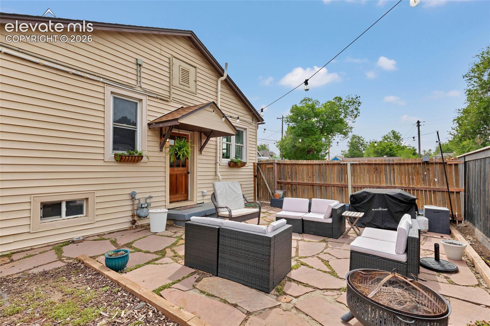 Listing photo 11 for 112 S 22nd Street