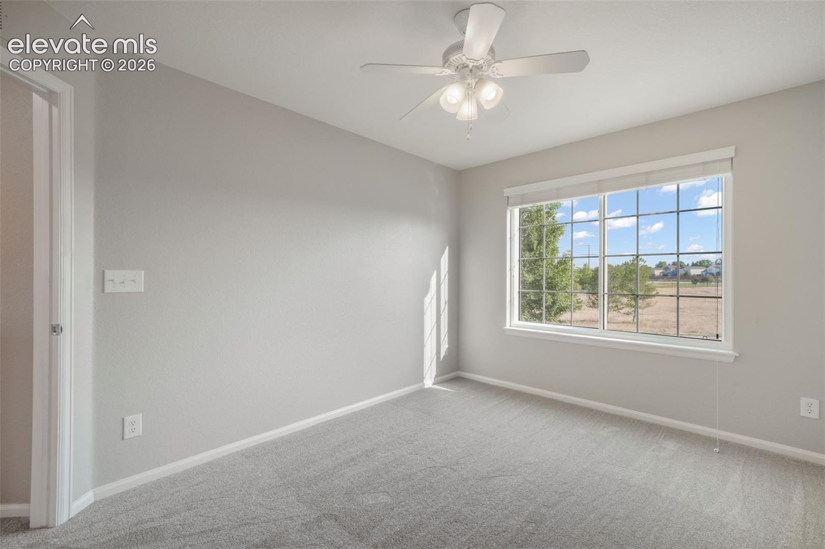 Listing photo 33 for 460 High Plains Street