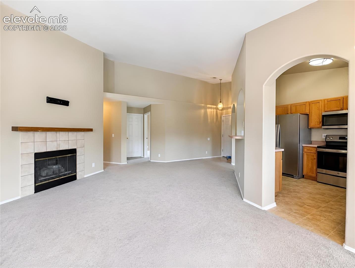 Listing photo 7 for 3875 Strawberry Field Grove E