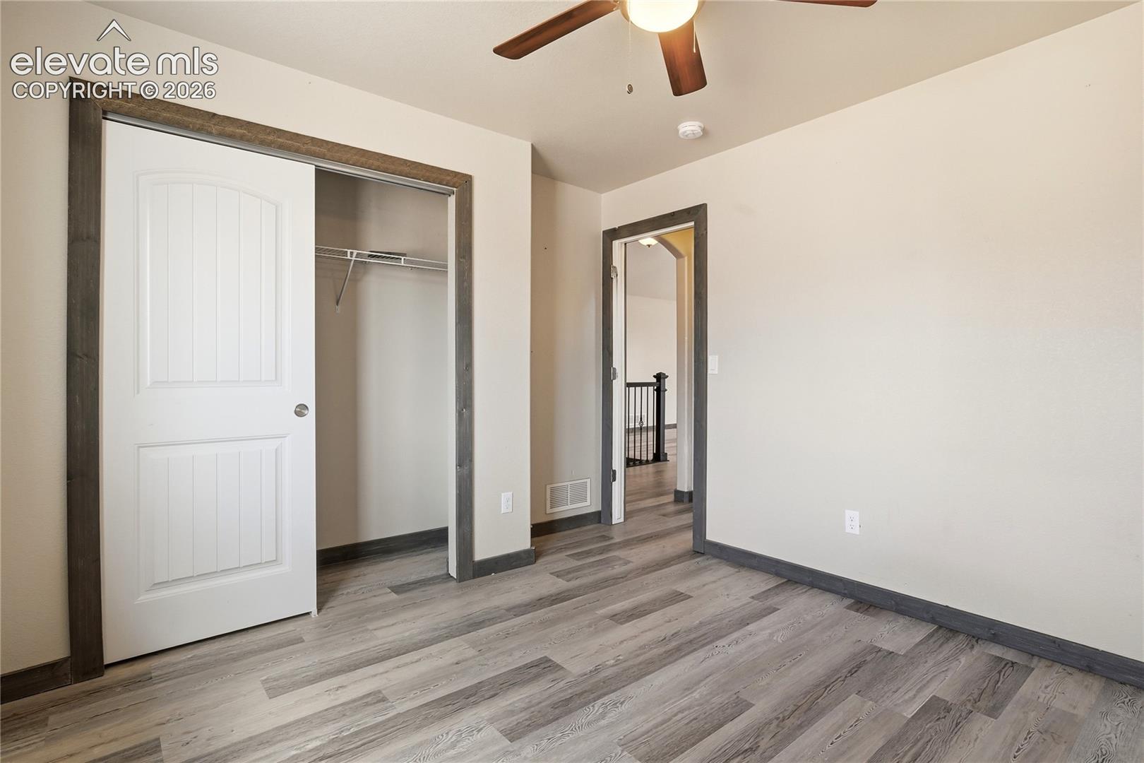 Listing photo 18 for 9437 Beryl Drive