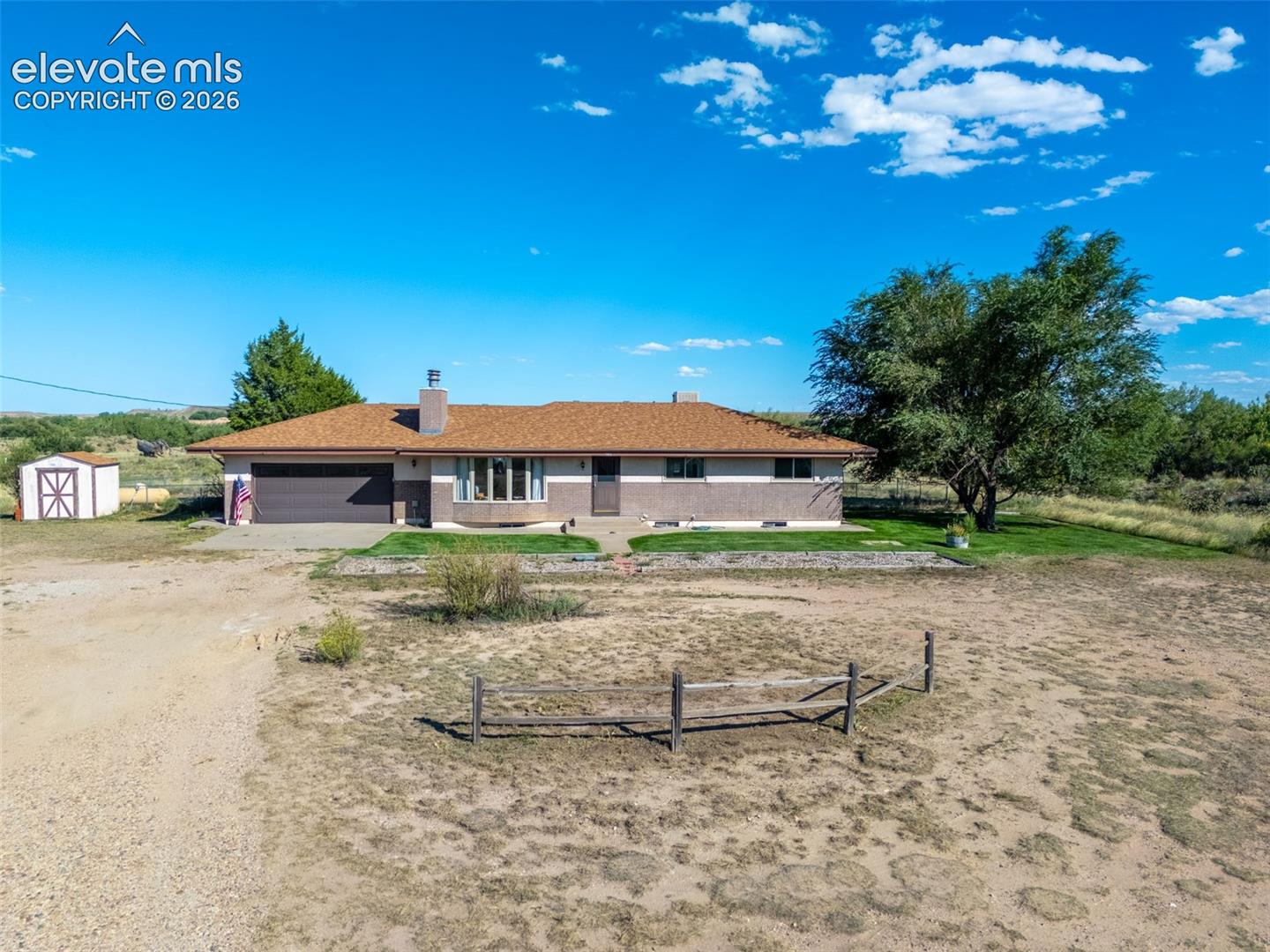 Listing photo 33 for 1980 27th Lane