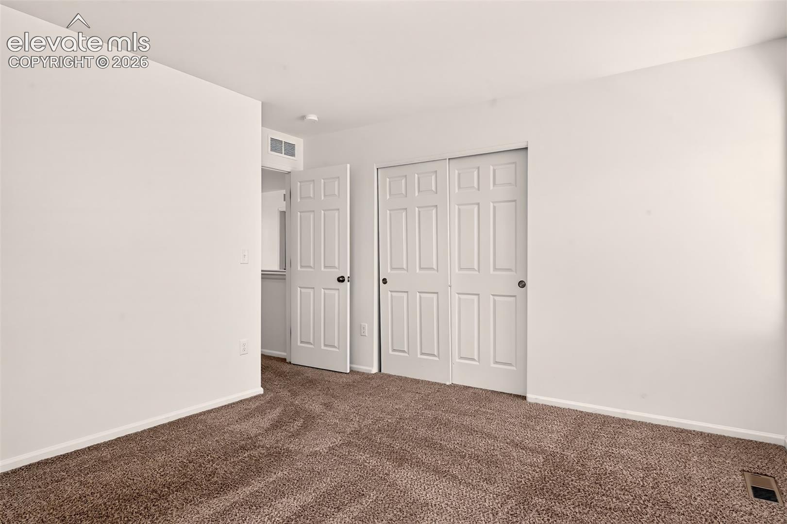 Listing photo 33 for 6315 Kildare Drive
