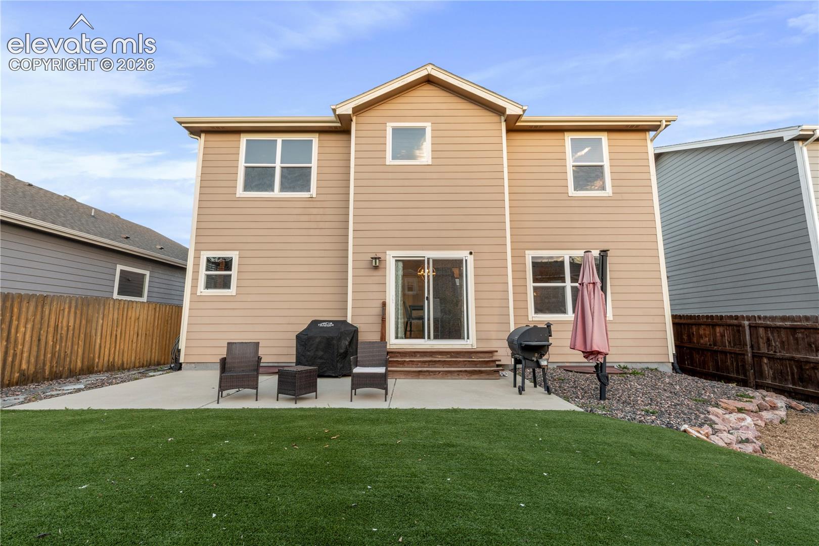 Listing photo 23 for 7886 Wagonwood Place