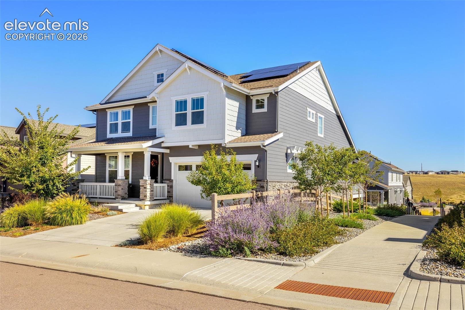 Listing photo 2 for 8168 Sewanee Peak Street