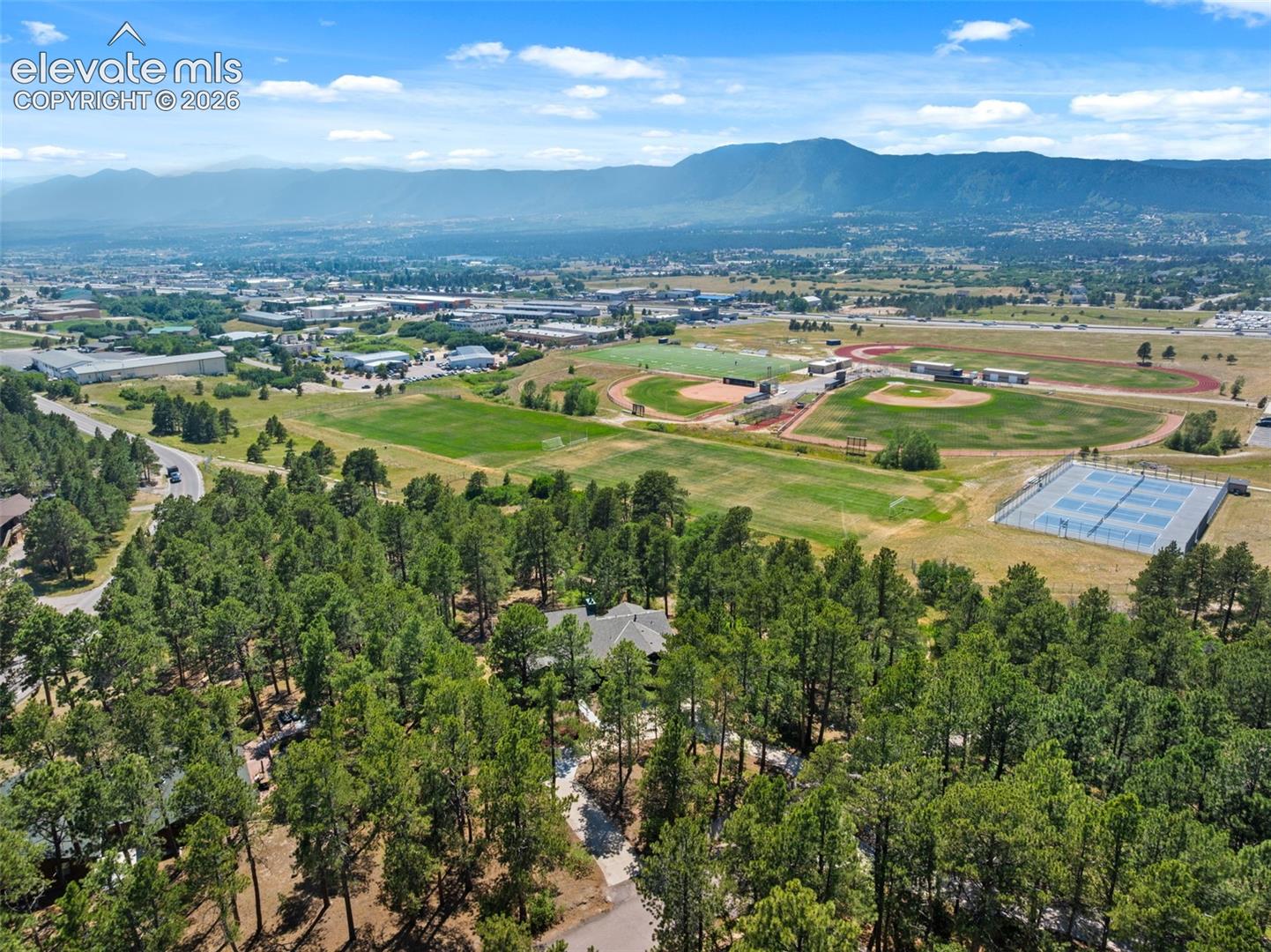 Listing photo 47 for 1675 Oakwood Drive