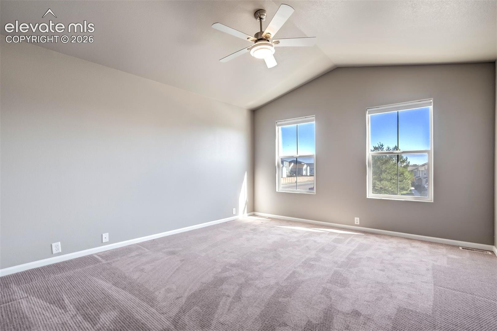 Listing photo 20 for 7303 Sandy Springs Point