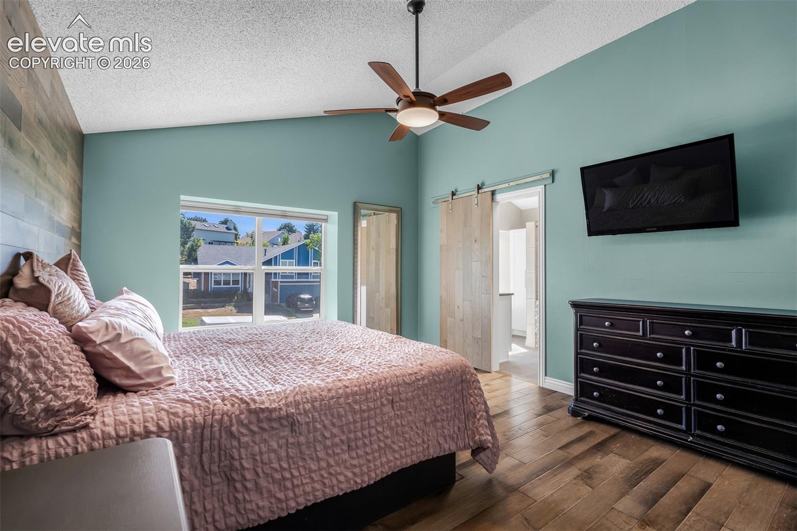 Listing photo 24 for 7810 Conifer Drive