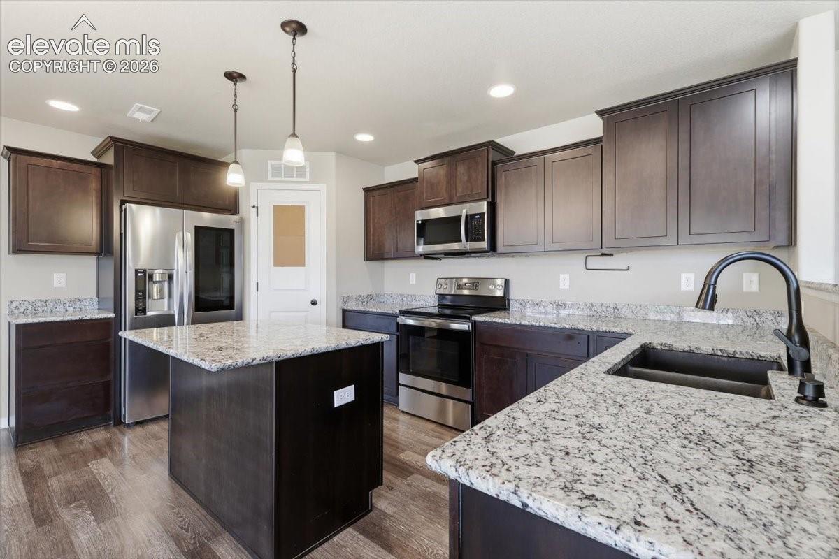 Listing photo 16 for 10958 Avena Road