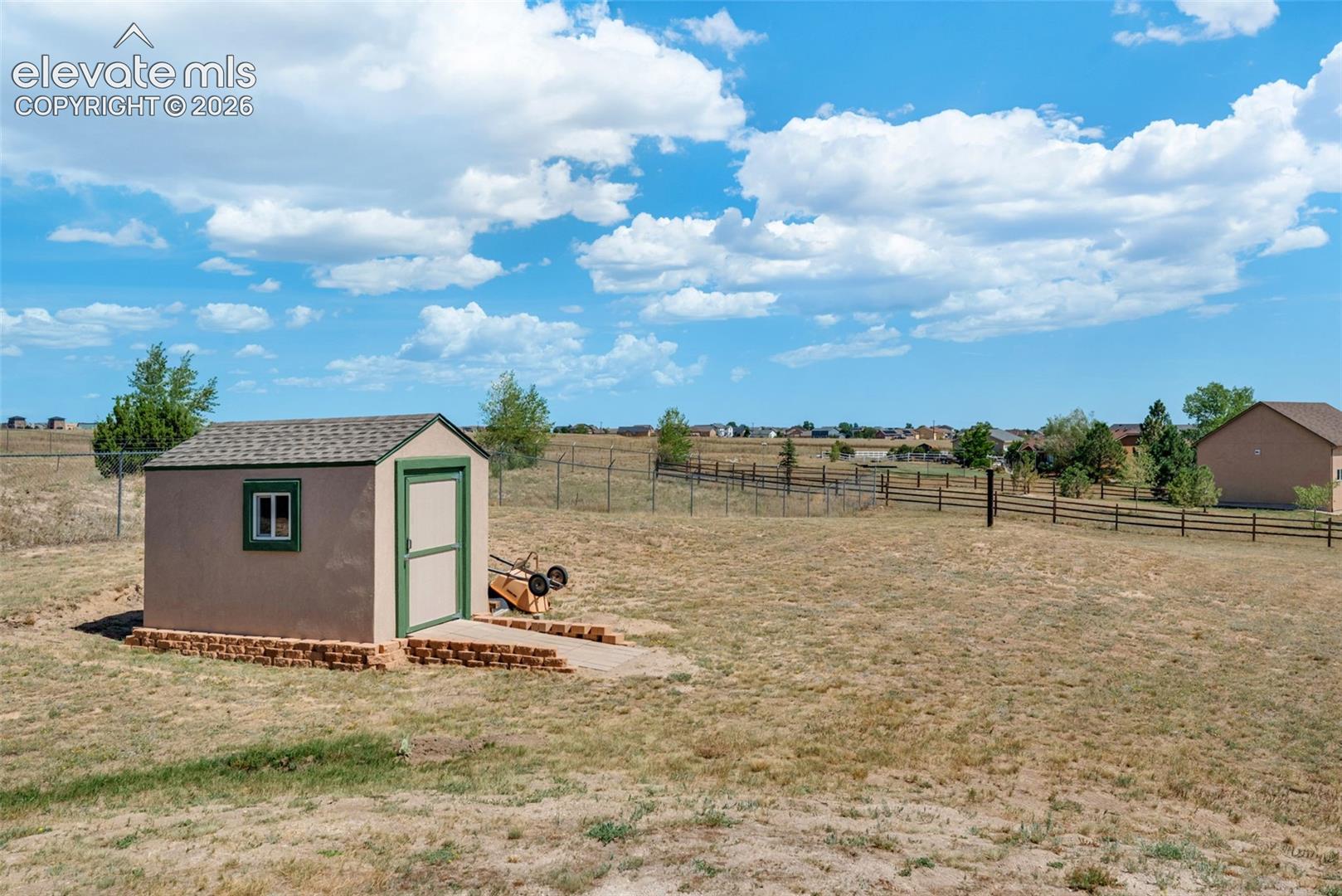 Listing photo 42 for 8965 Theriot Road