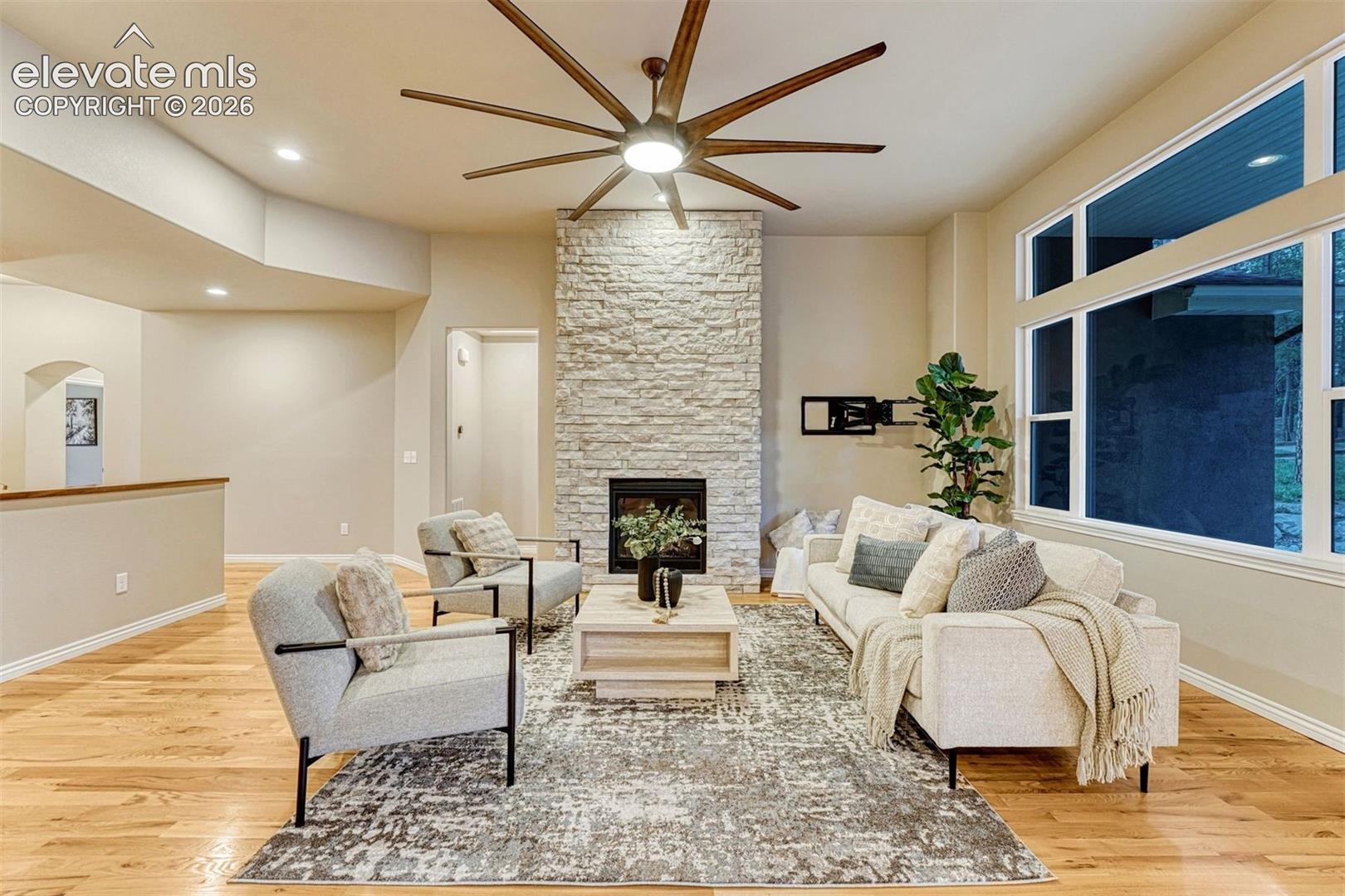 1706 Catnap Lane, photo 3