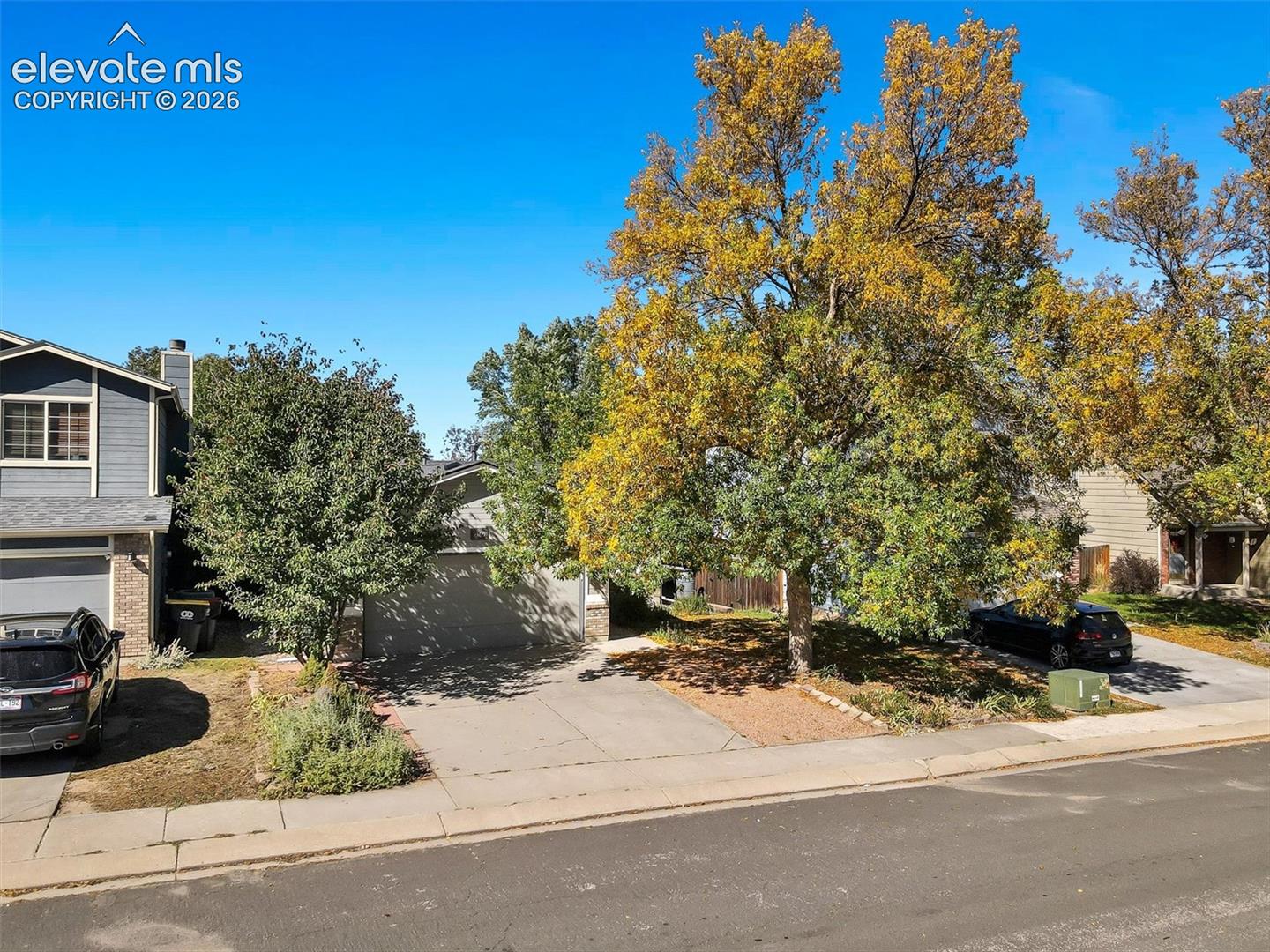 Listing photo 4 for 5168 Austerlitz Drive