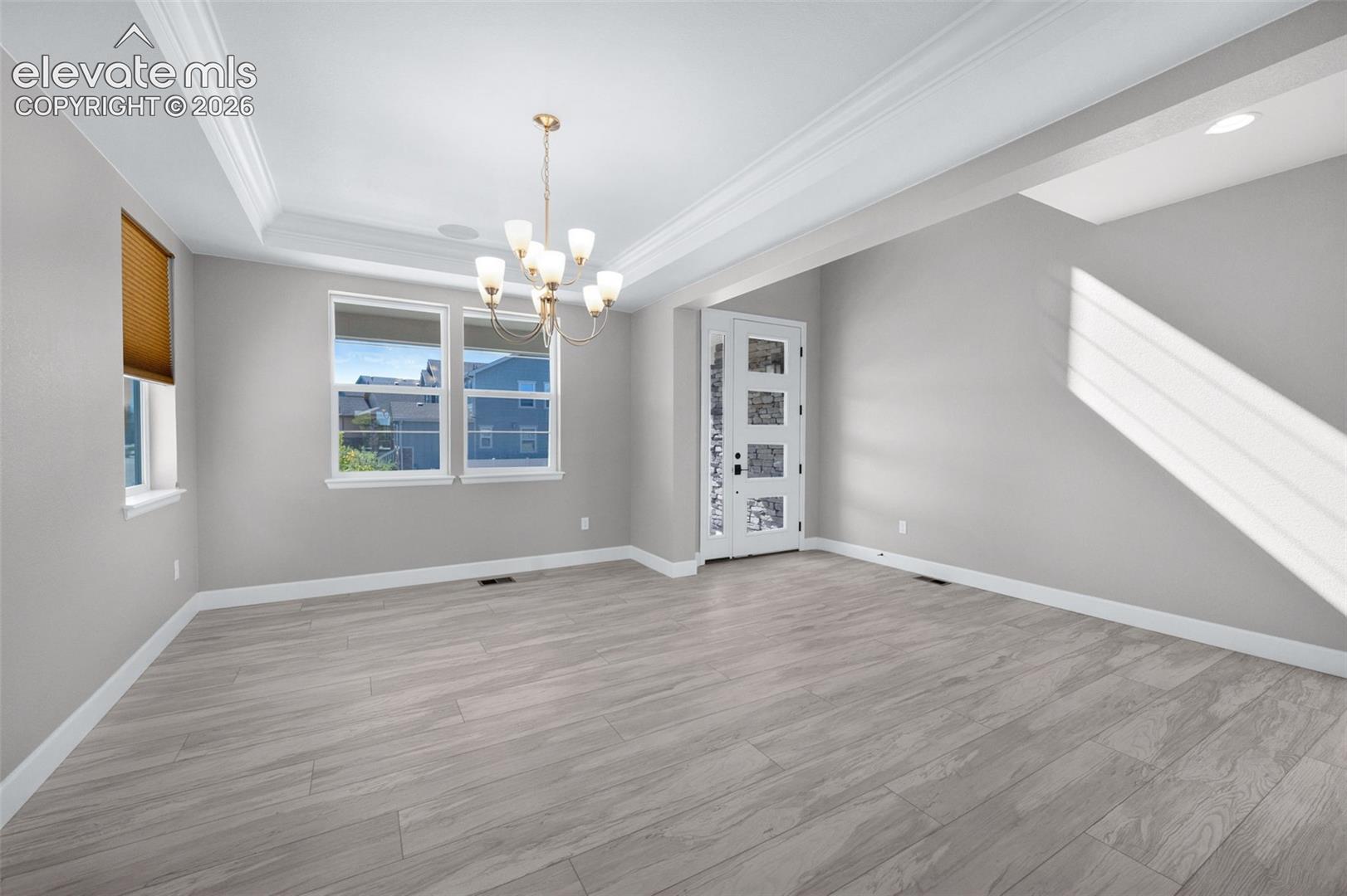 Listing photo 9 for 6151 Saddle Bow Avenue