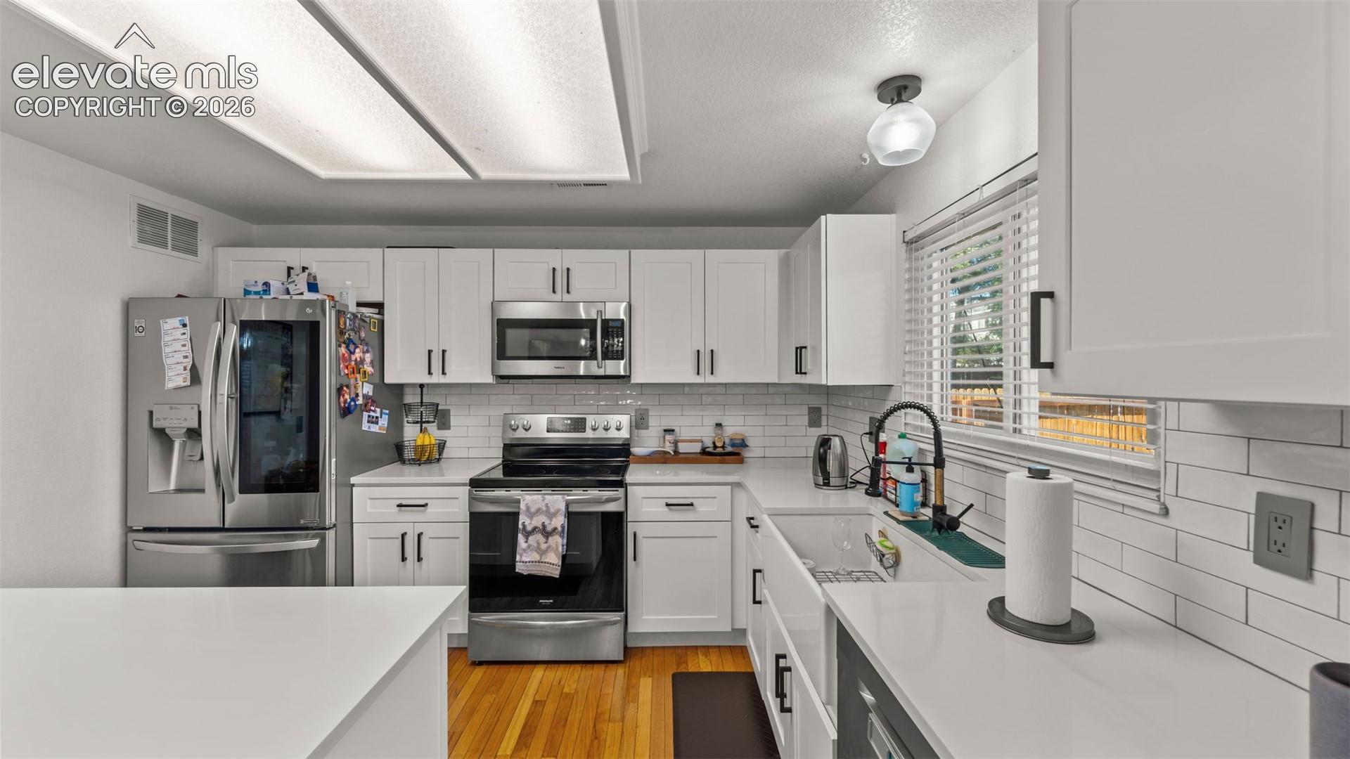 Listing photo 13 for 6348 La Plata Peak Drive