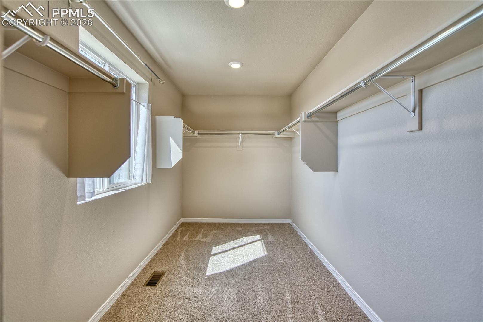 Listing photo 19 for 10104 Bluffstone Court