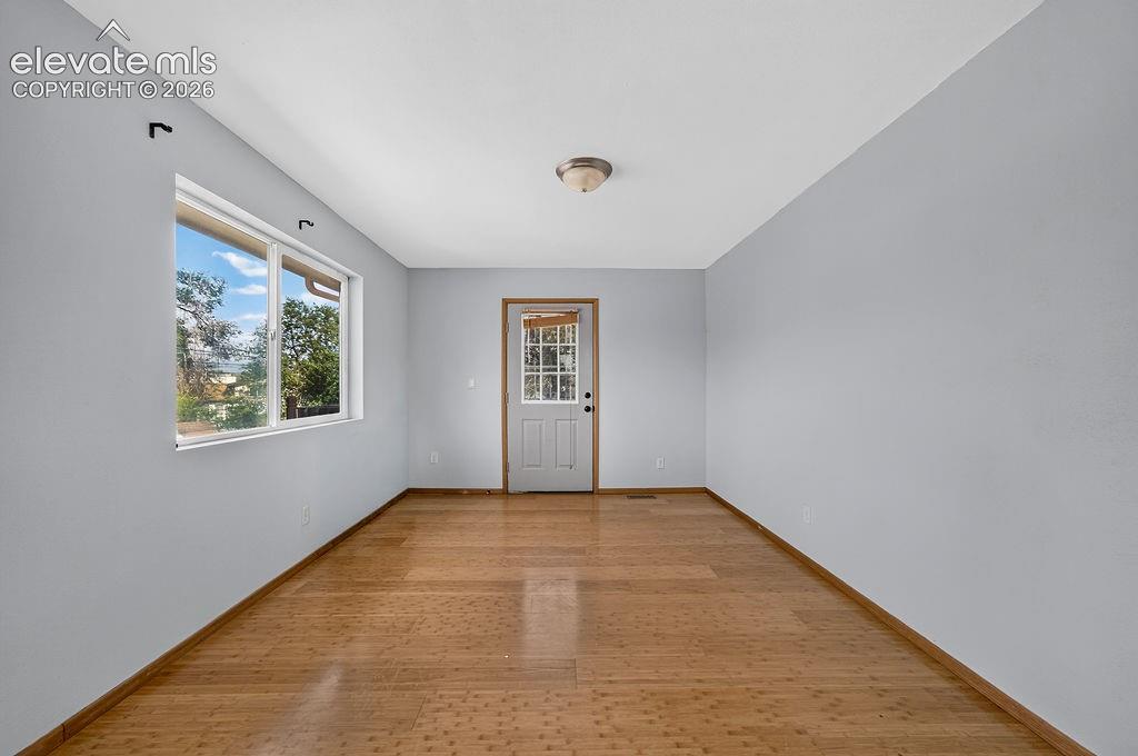 Listing photo 27 for 1345 Southmoor Drive