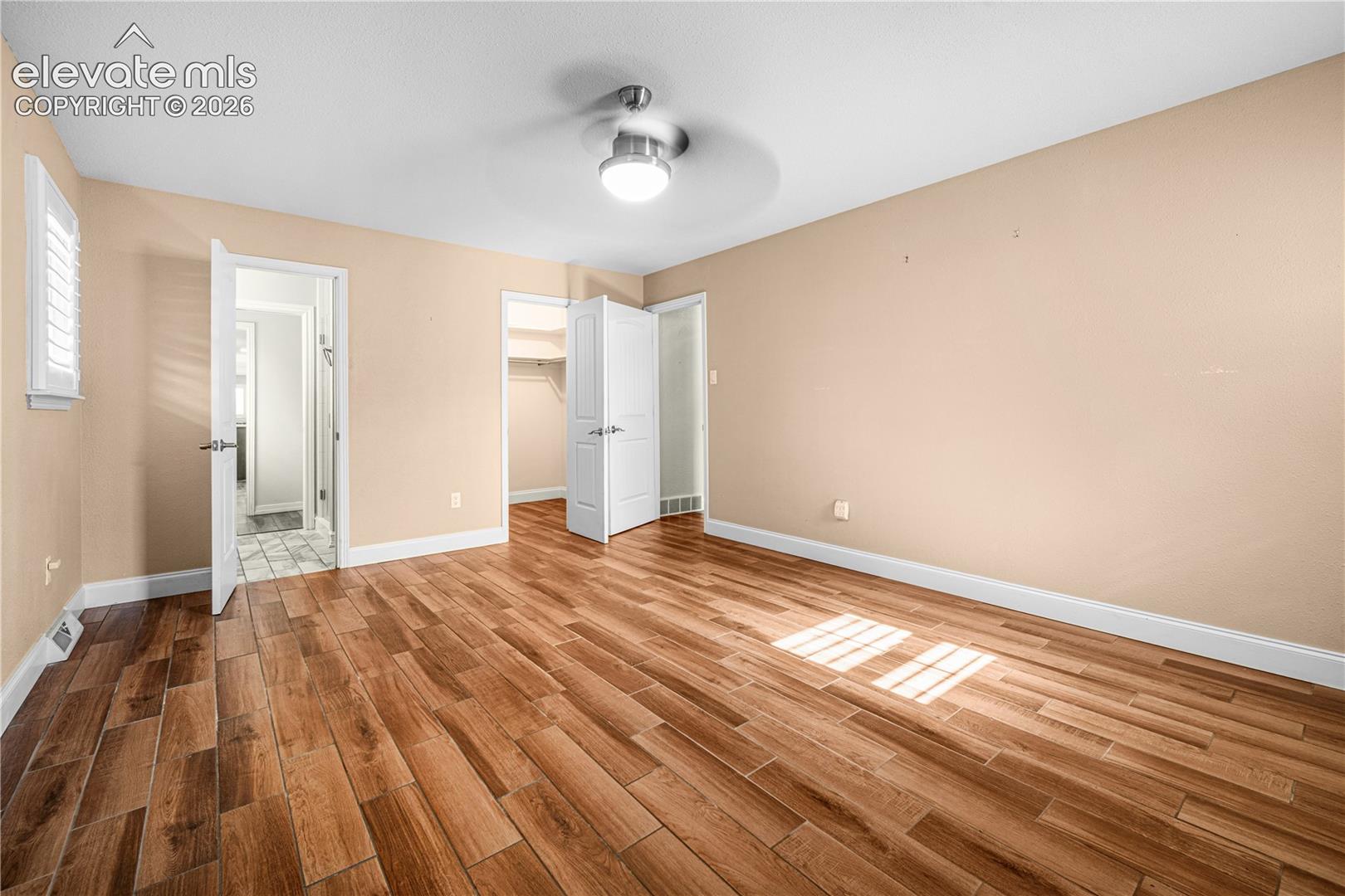 Listing photo 19 for 3514 St Clair Avenue