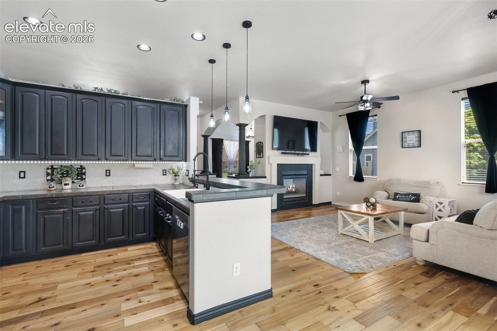 Listing photo 14 for 10388 Mt. Wilson Place