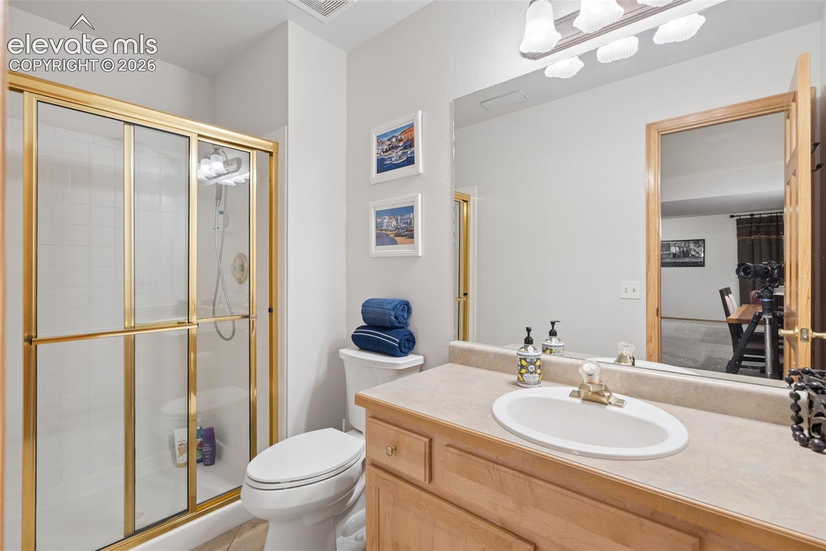 Listing photo 43 for 5830 Broadmoor Bluffs Drive