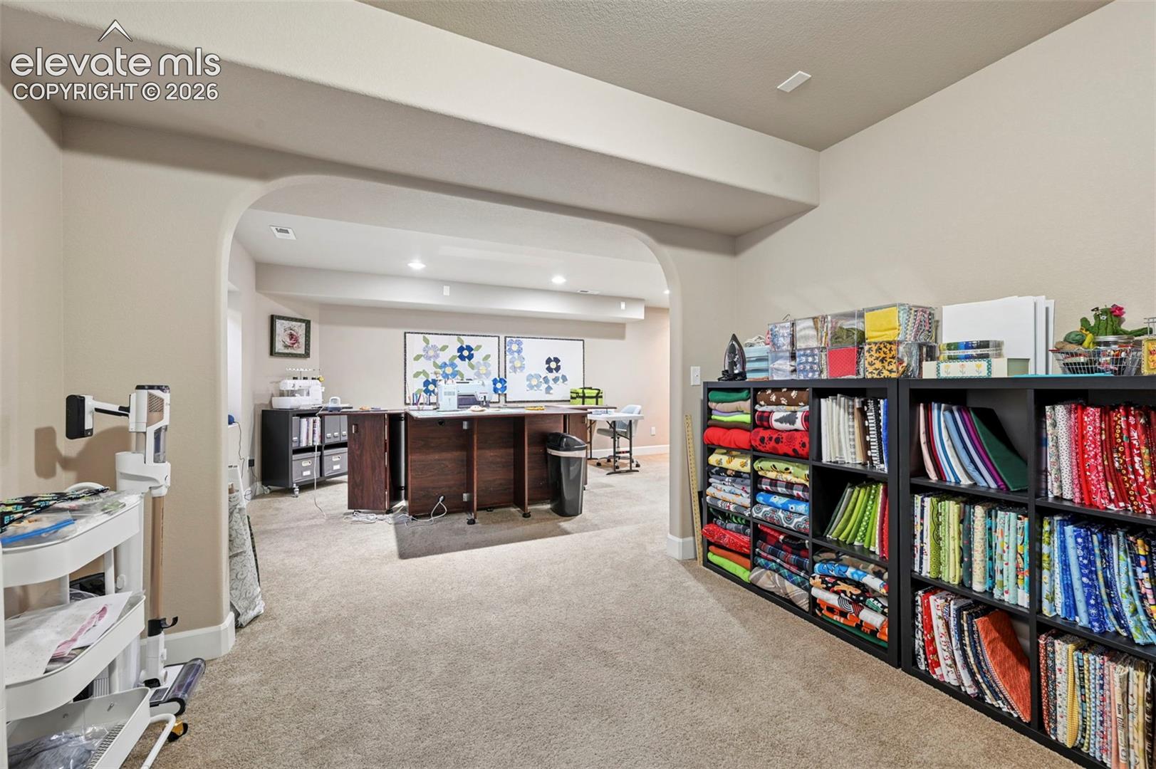 Listing photo 22 for 10484 Mile Post Loop