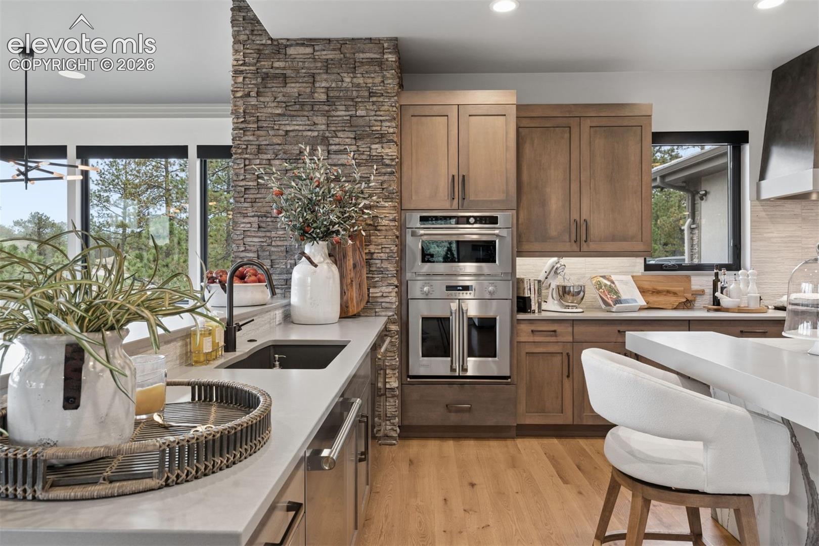 Listing photo 17 for 4915 Old Stagecoach Road